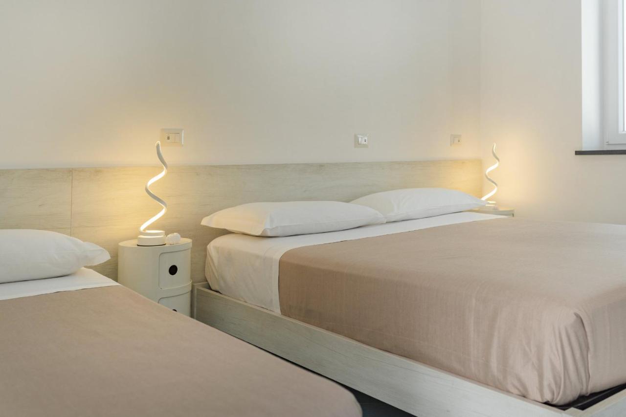 Poseidonia Rooms Procida Exterior foto